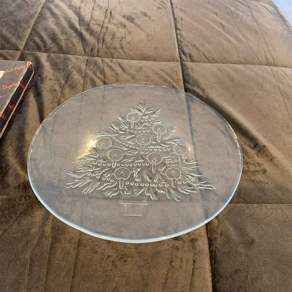 VINTAGE L.E. SMITH 13" CRYSTAL PARTY PLATE, CHRISTMAS SERVING PLATE, MADE IN USA - Picture 10 of 10